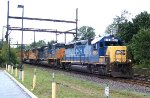 CSX 6153 leading Q438